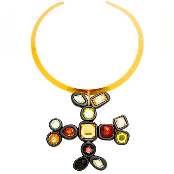 TORY BURCH Exclusive Necklace 
Necklaces New with Dust Bag 
COLOR: BLACK - Picture 1 of 10